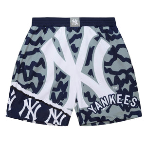 Mitchell & Ness Men's New York Yankees Jumbotron 2.0 Sublimated Shorts